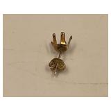 10K GOLD EARRING -