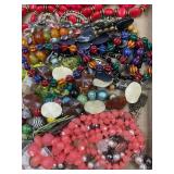LOT OF COSTUME JEWELRY - NECKLACES