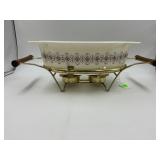 PYREX 045 GOLD EMPIRE SCROLL CASSEROLE DISH WITH
