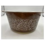 PYREX 473-B 1 QT WOODLAND CASSEROLE DISH - NO LID