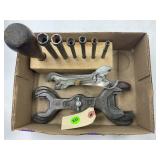 LOT OF NUT DRIVERS & WRENCH SETS