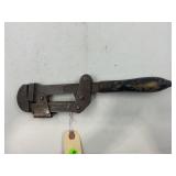 WALWORTH SELF ADJUST PIPE WRENCH - 12"