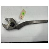LACHEZ SCREW ADJUST WRENCH - 12"