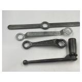 SET OF SPARKPLUG WRENCHES - 13"