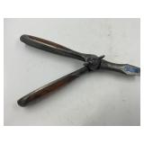 TRIPLE LEVER SCREWDRIVER H. D. SMITH & CO. - 9"