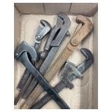 (5) SELF ADJUST PIPE WRENCHES - HINKLE NO. 0 &