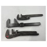 "Z" 10 IN QUICK ADJUST NUT WRENCH & HANDEL HAND