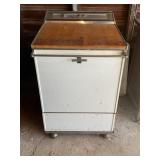 KITCHENAID BY HOBART ROLL AROUND DISHWASHER -