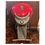 CHARBROIL ELECTRIC GRILL