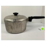 WAGNER WARE MAGNALITE 4683-P SAUCE PAN WITH LID