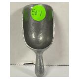 WAGNER WARE ALUMINUM SUGAR SCOOP - 3 1/2" LONG