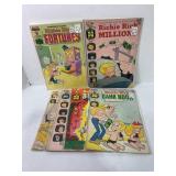 Lot of (7) Vintage Richie Rich Comic Books Harve