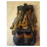 Cast Iron Match Holder