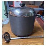 Circulon Stock Pot & Ladle