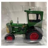SpecCast 1:16 Oliver Super 99 Die-Cast Tractor