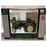 1/16 Scale Oliver 990 GM Diesel Model Tractor