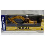 Komatsu PC300LC-8 Excavator Model (1:50 Scale)