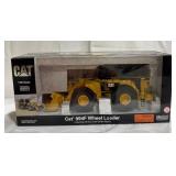 Caterpillar 994F Wheel Loader Die-Cast Model