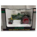 1/16 Scale Die-Cast Oliver 77 LP-Gas Tractor