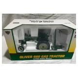 Oliver 660 Gas Tractor w/ #84 Sickle Mower Model