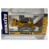 Komatsu D155AX-5 1:50 Scale Diecast Model
