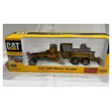 CAT 24H Motor Grader Die-Cast Model 1:50 Scale