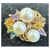 Gold Ring with Pearls