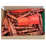 Lincoln Logs
