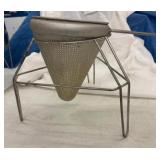 Steel Conical Strainer/Wire Stand