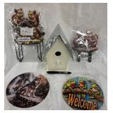 Birdhouse and Decor