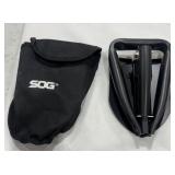 SOG Folding Entrenching Shovel