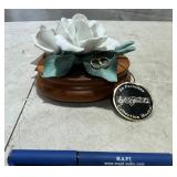 1998 Lefton Musical Rose