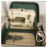 Bernina Record 730 Sewing Machine