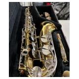 Yamaha Alto Saxophone YAS-23 in Case