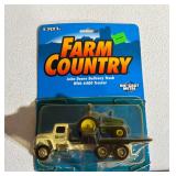 Ertl Farm Country John Deere Truck Set