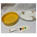 Three-Piece Tableware Set With Floral Motifs