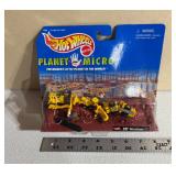 Hot Wheels Planet Micro CAT Machines Series