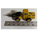 Caterpillar IT28 Diecast Model Vehicle