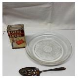 9 1/2ï¿½ Glass Pie Plate with Vintage Accessories