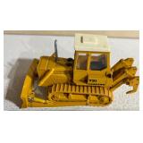Diecast Liebherr & Caterpillar Tractors
