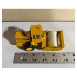 Caterpillar CB-633 Die-Cast Compactor Model