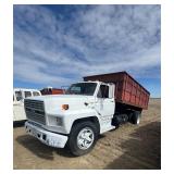 Ford F700 Dump Truck