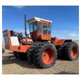 International Articulated Tractor