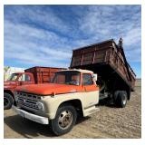 1960s Ford F600 Dump Truck