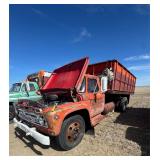 Ford F602 Grain Truck