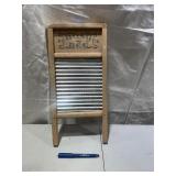 Busy Bee No. 16 Washboard