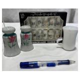 Porcelain & Shakers & Decor