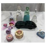 Figurines & Collectibles Set