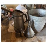 Metal Oil Cans