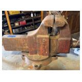 Columbian Vise